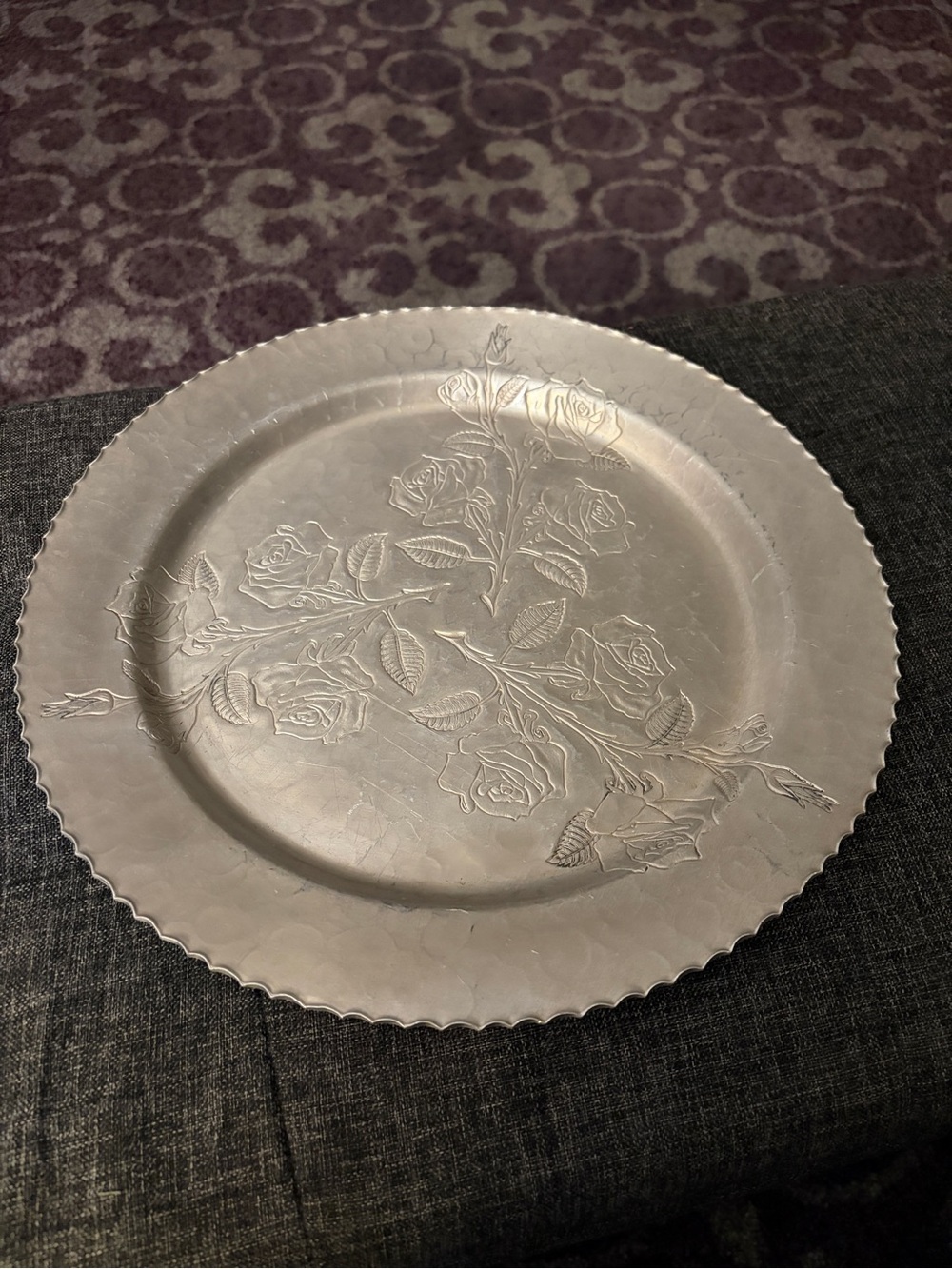 Silver Floral Embossed Charger Plate - Elegant Dining Accent